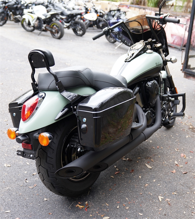 2023 Kawasaki Vulcan 900 Custom at Tampa Triumph, Tampa, FL 33614