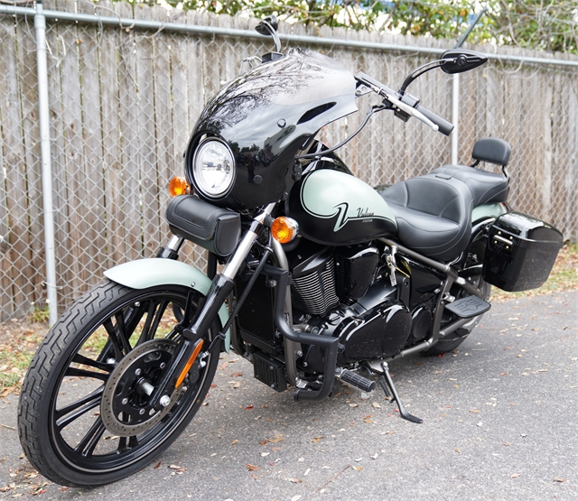 2023 Kawasaki Vulcan 900 Custom at Tampa Triumph, Tampa, FL 33614