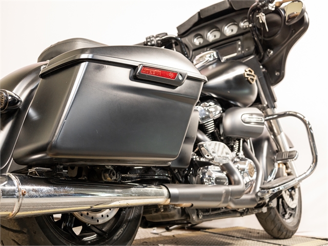 2017 Harley-Davidson Street Glide Special at Friendly Powersports Slidell