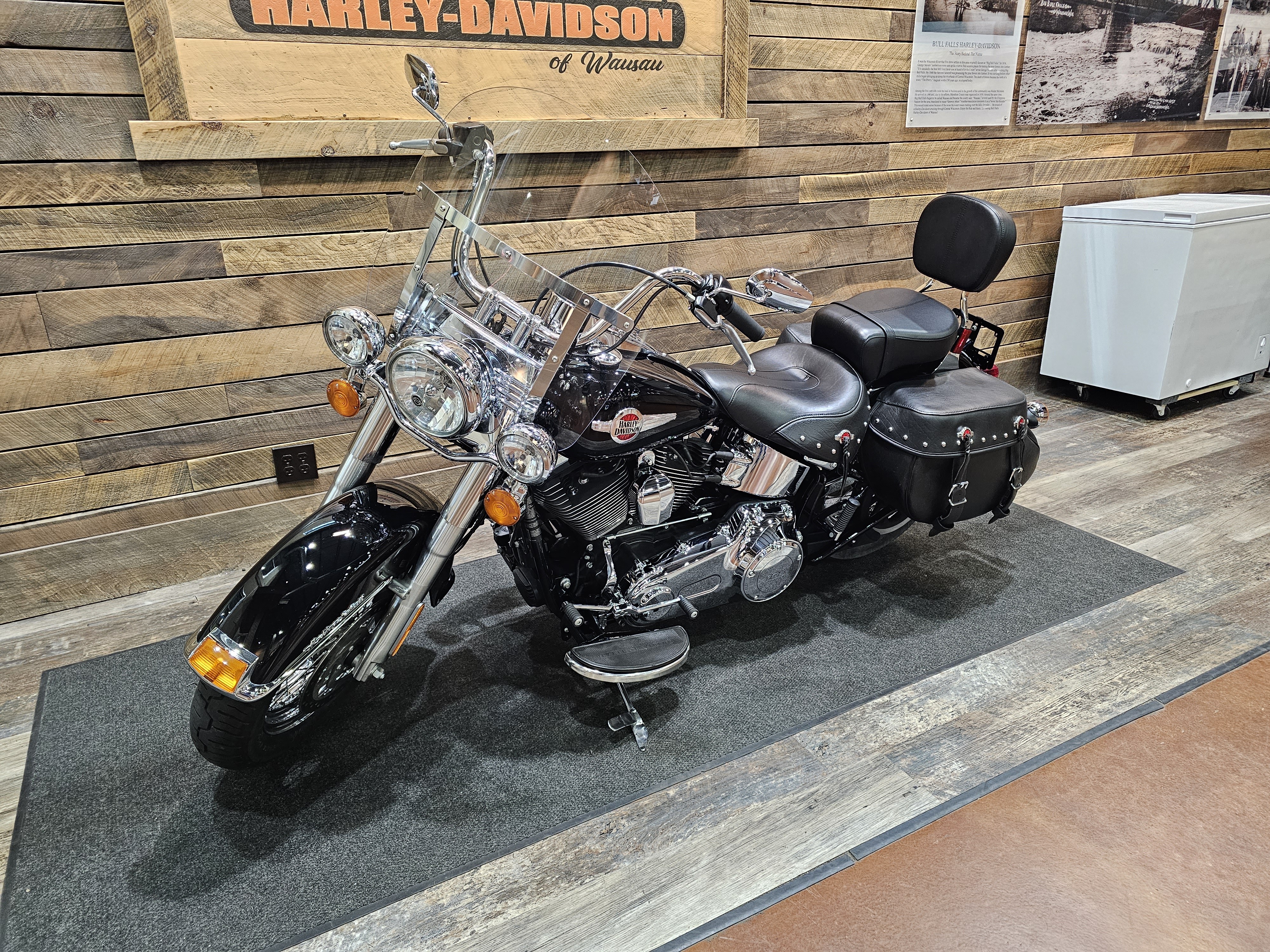 2017 Harley-Davidson Softail Heritage Softail Classic at Bull Falls Harley-Davidson