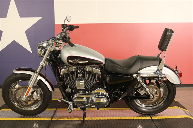 2015 Harley-Davidson Sportster 1200 Custom at Texas Harley