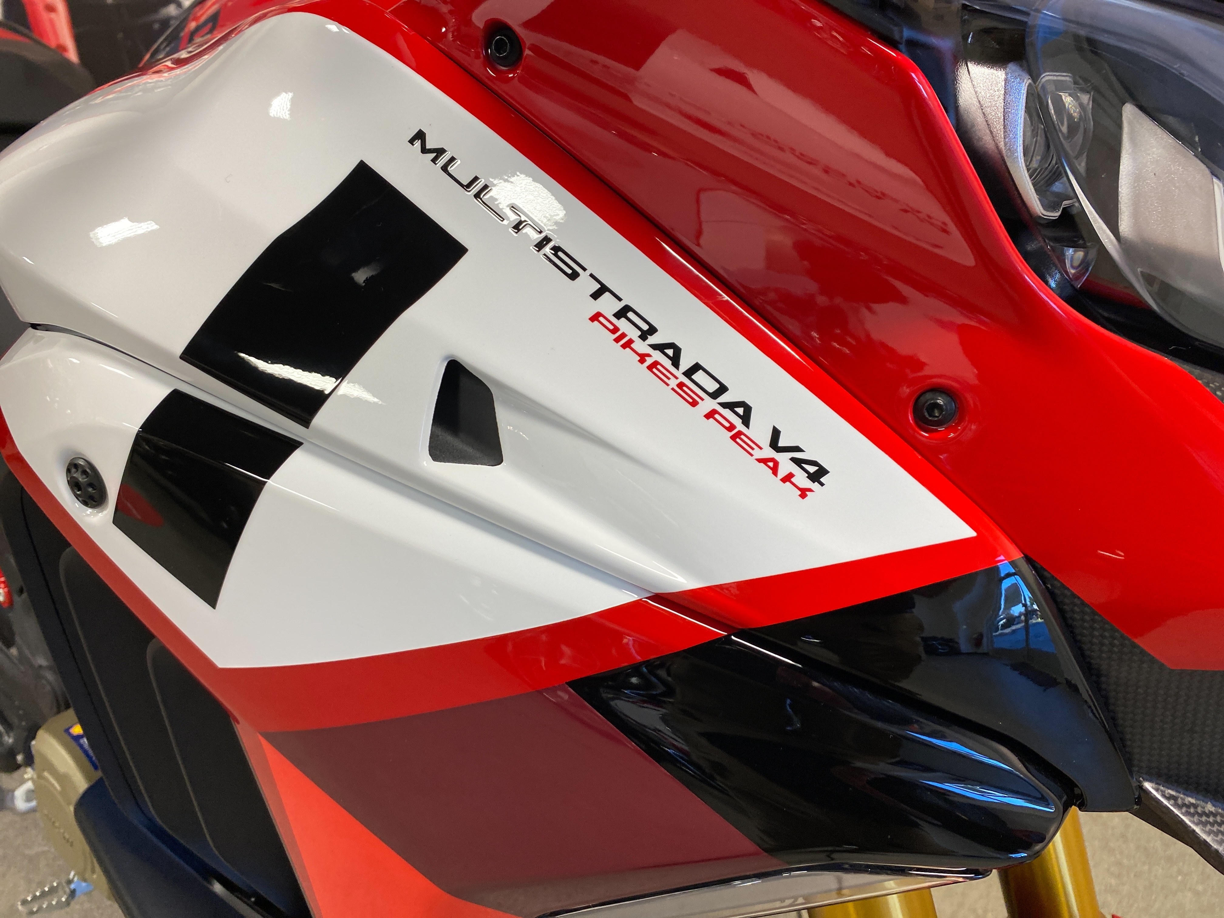 2023 Ducati Multistrada V4 Pikes Peak at Frontline Eurosports