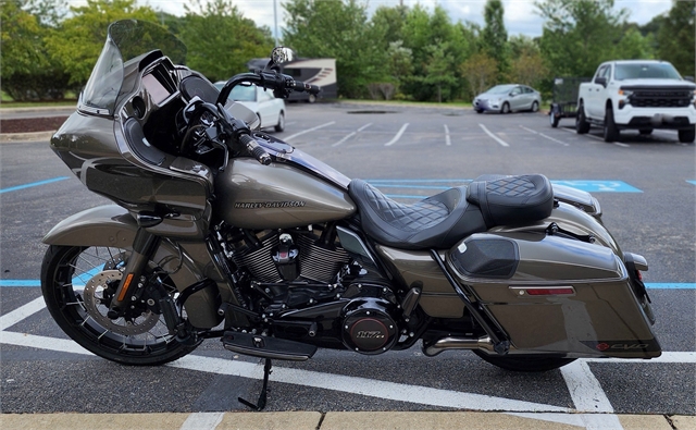 2021 Harley-Davidson CVO' Road Glide CVO Road Glide at All American Harley-Davidson, Hughesville, MD 20637