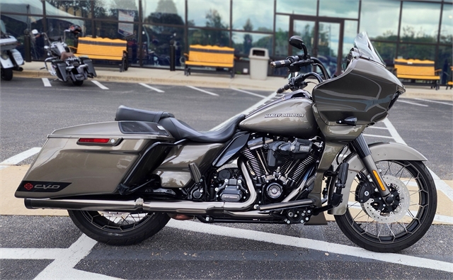 2021 Harley-Davidson CVO' Road Glide CVO Road Glide at All American Harley-Davidson, Hughesville, MD 20637