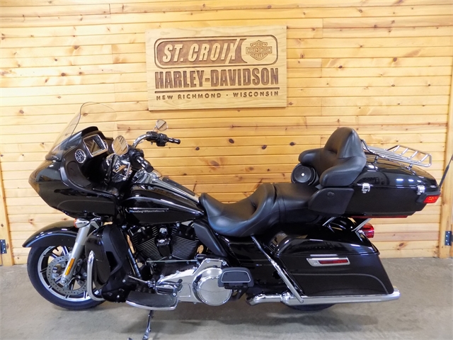 2016 Harley-Davidson Road Glide Ultra at St. Croix Harley-Davidson