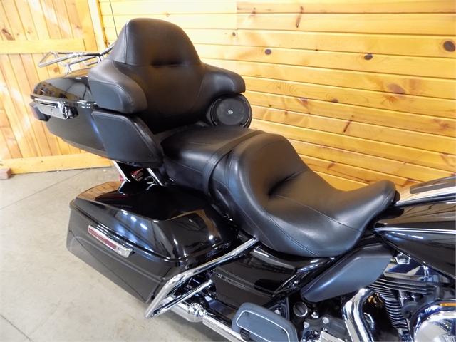 2016 Harley-Davidson Road Glide Ultra at St. Croix Harley-Davidson