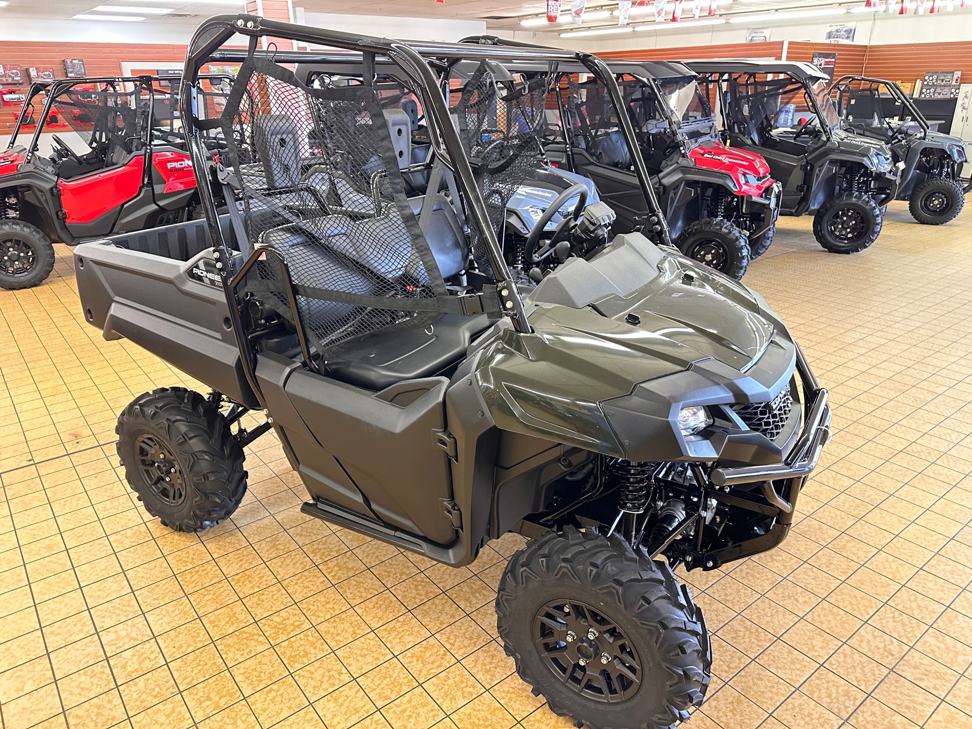 2025 Honda Pioneer 700 Deluxe at Southern Illinois Motorsports