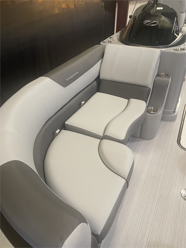 2023 Veranda VR22RC Luxury Tri-Toon at Sunrise Marine Center
