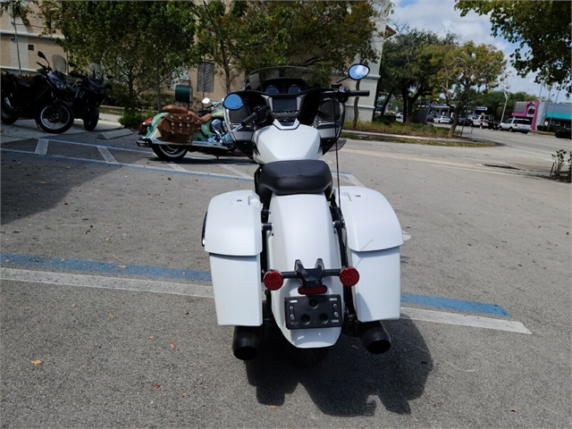 2020 Indian Challenger Dark Horse at Fort Lauderdale
