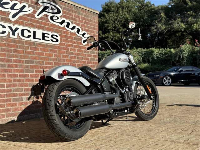 2020 Harley-Davidson Softail Street Bob at Lucky Penny Cycles