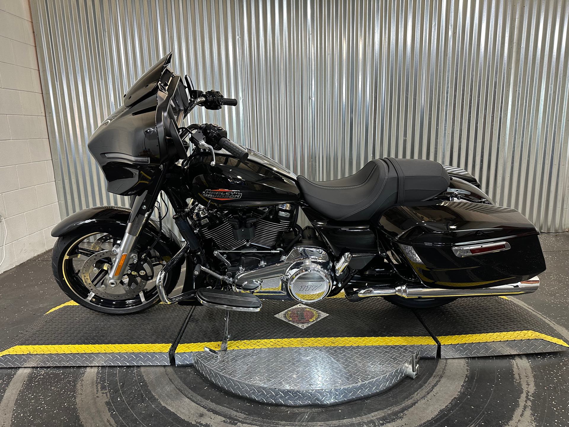 2024 Harley-Davidson Street Glide Base at Teddy Morse's Grand Junction Harley-Davidson