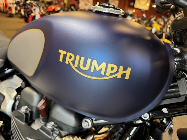 2022 Triumph Street Scrambler Gold Line at Martin Moto