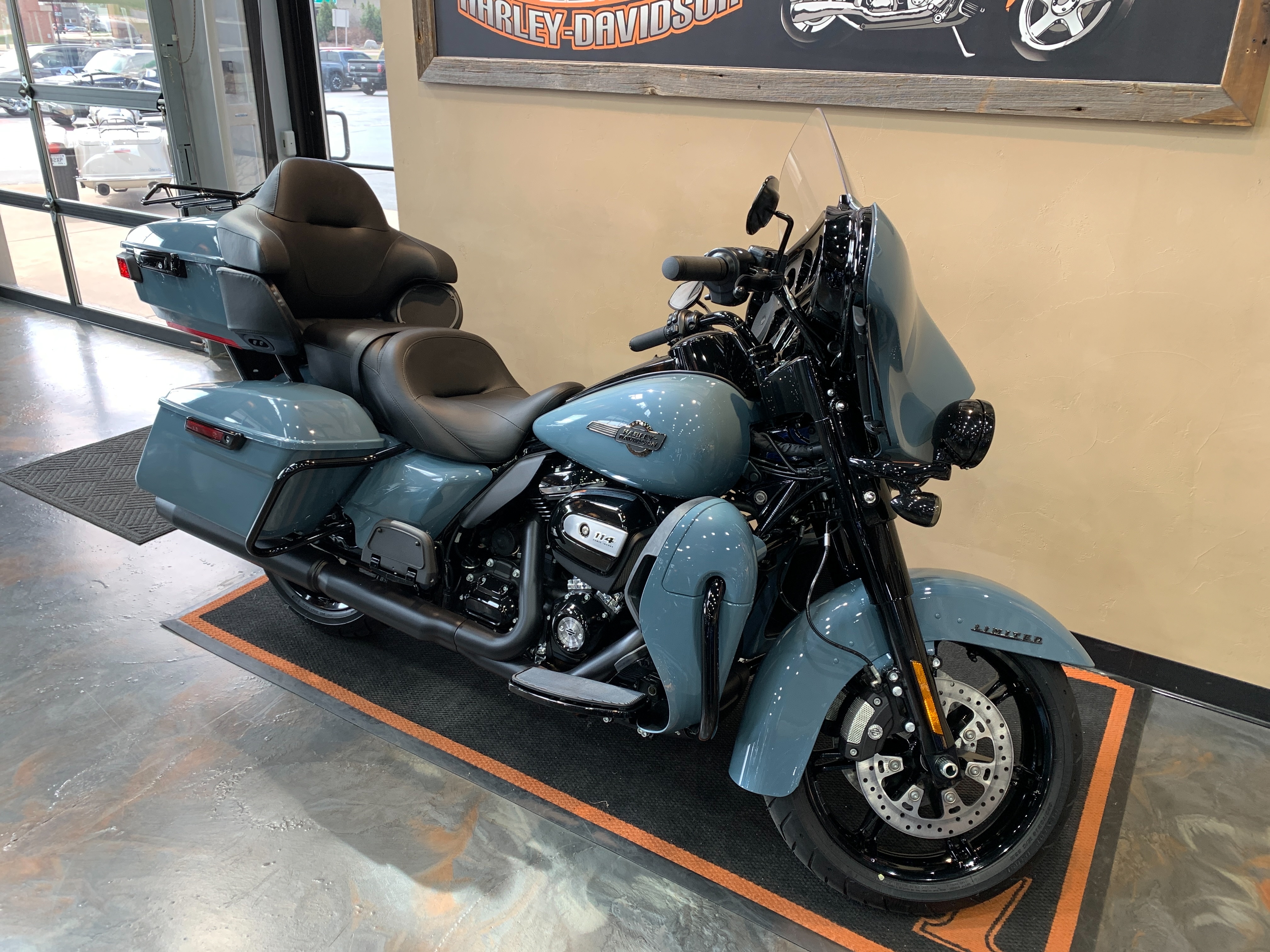 2024 Harley-Davidson Electra Glide Ultra Limited at Vandervest Harley-Davidson, Green Bay, WI 54303