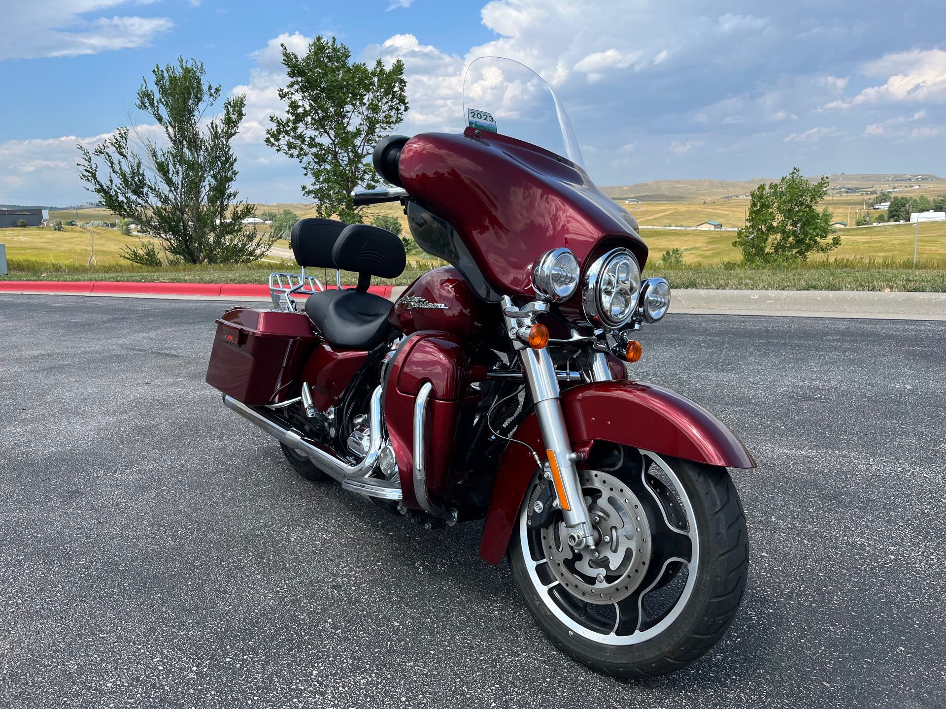 2010 Harley-Davidson Street Glide Base at Mount Rushmore Motorsports