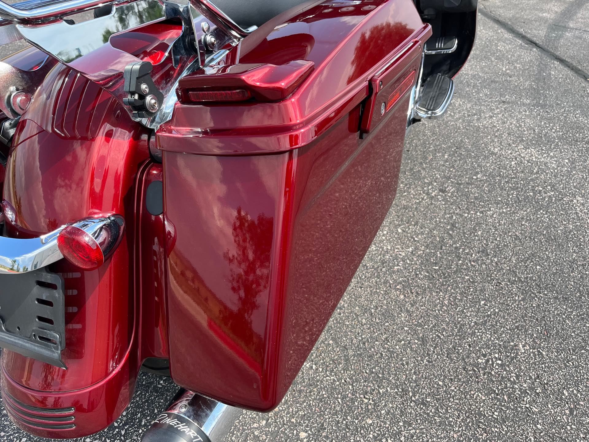 2010 Harley-Davidson Street Glide Base at Mount Rushmore Motorsports