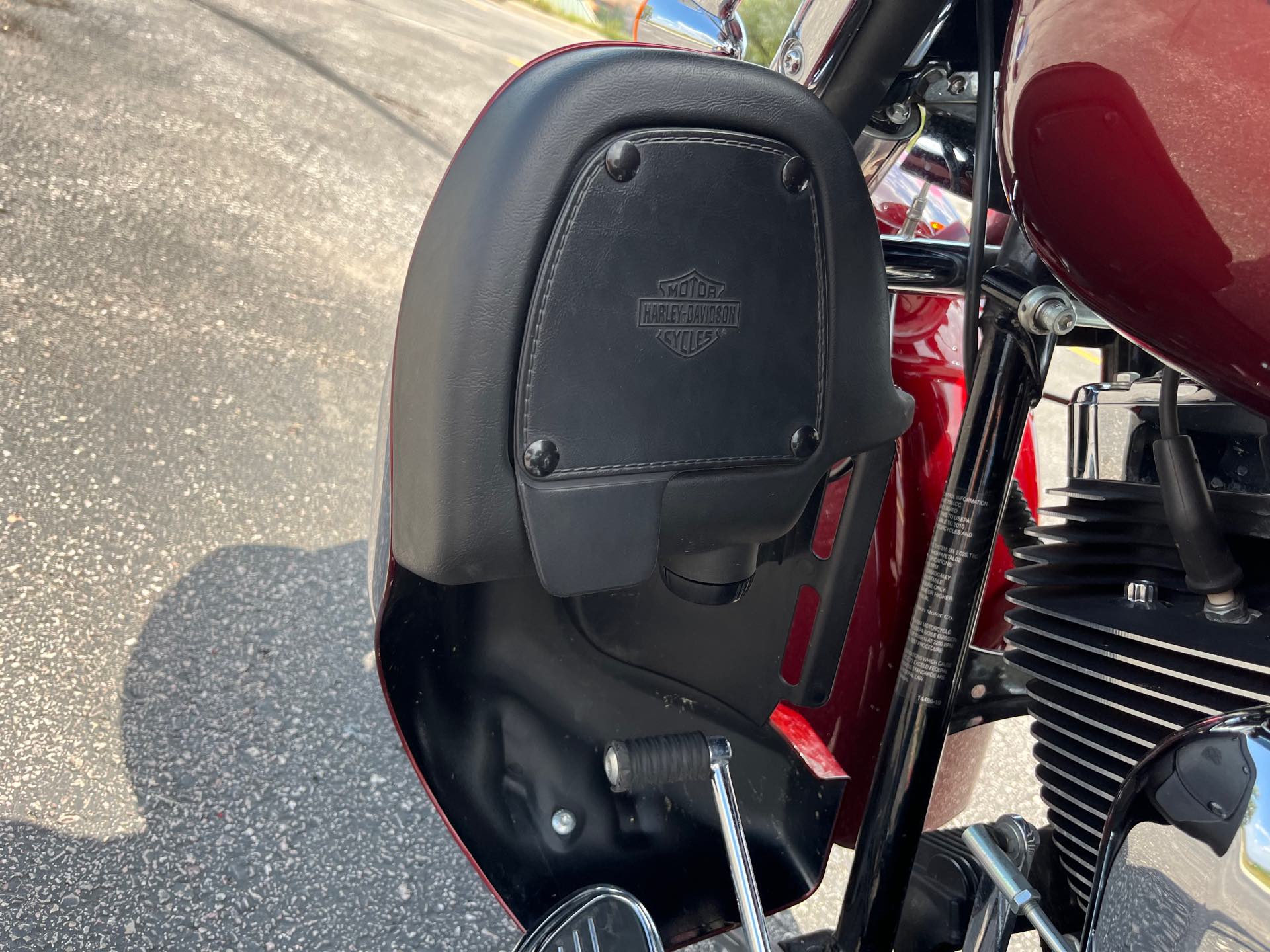 2010 Harley-Davidson Street Glide Base at Mount Rushmore Motorsports