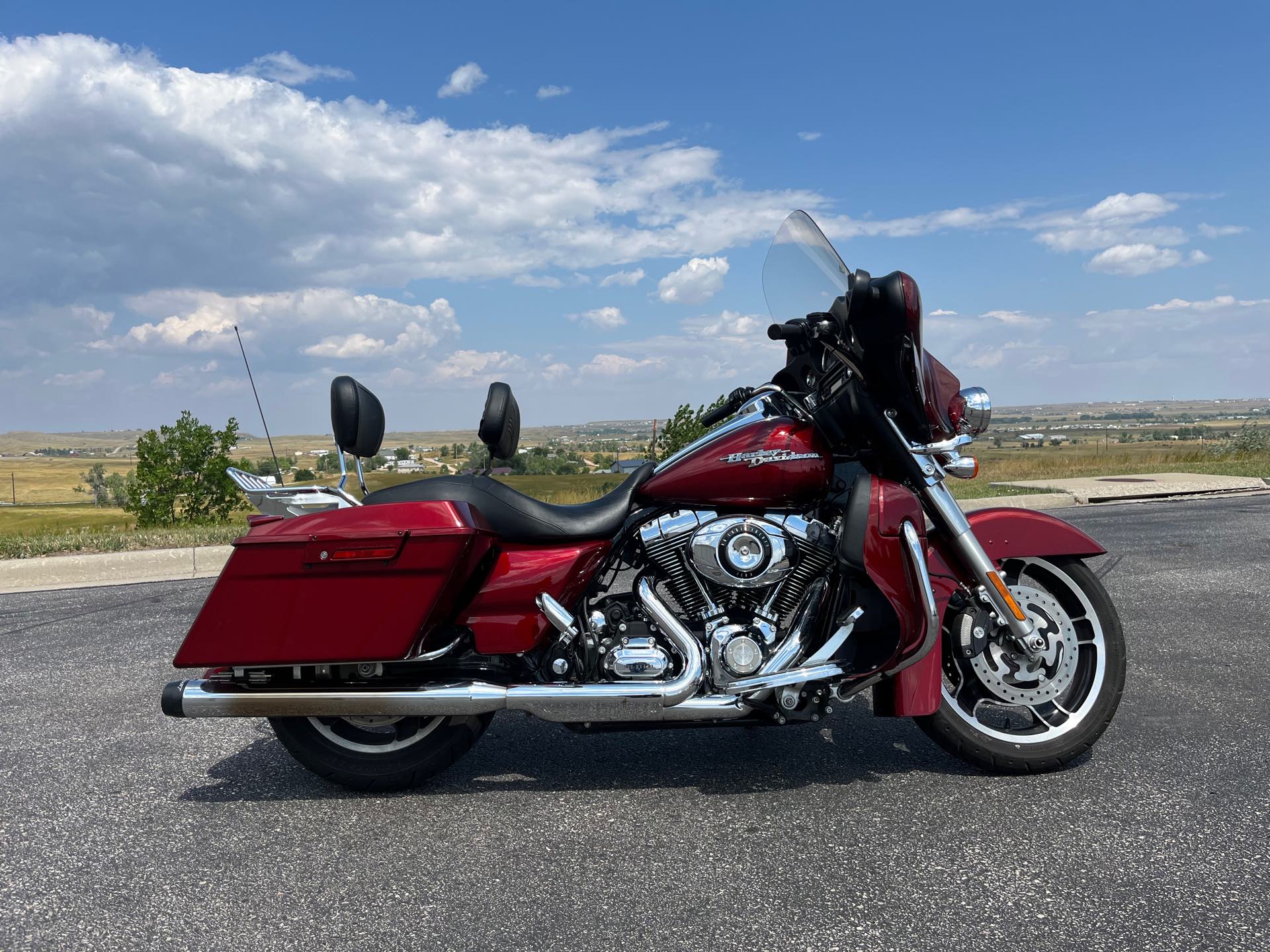 2010 Harley-Davidson Street Glide Base at Mount Rushmore Motorsports