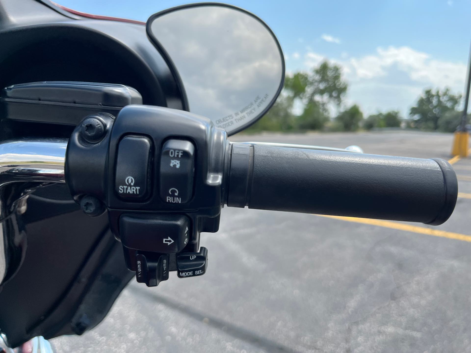 2010 Harley-Davidson Street Glide Base at Mount Rushmore Motorsports