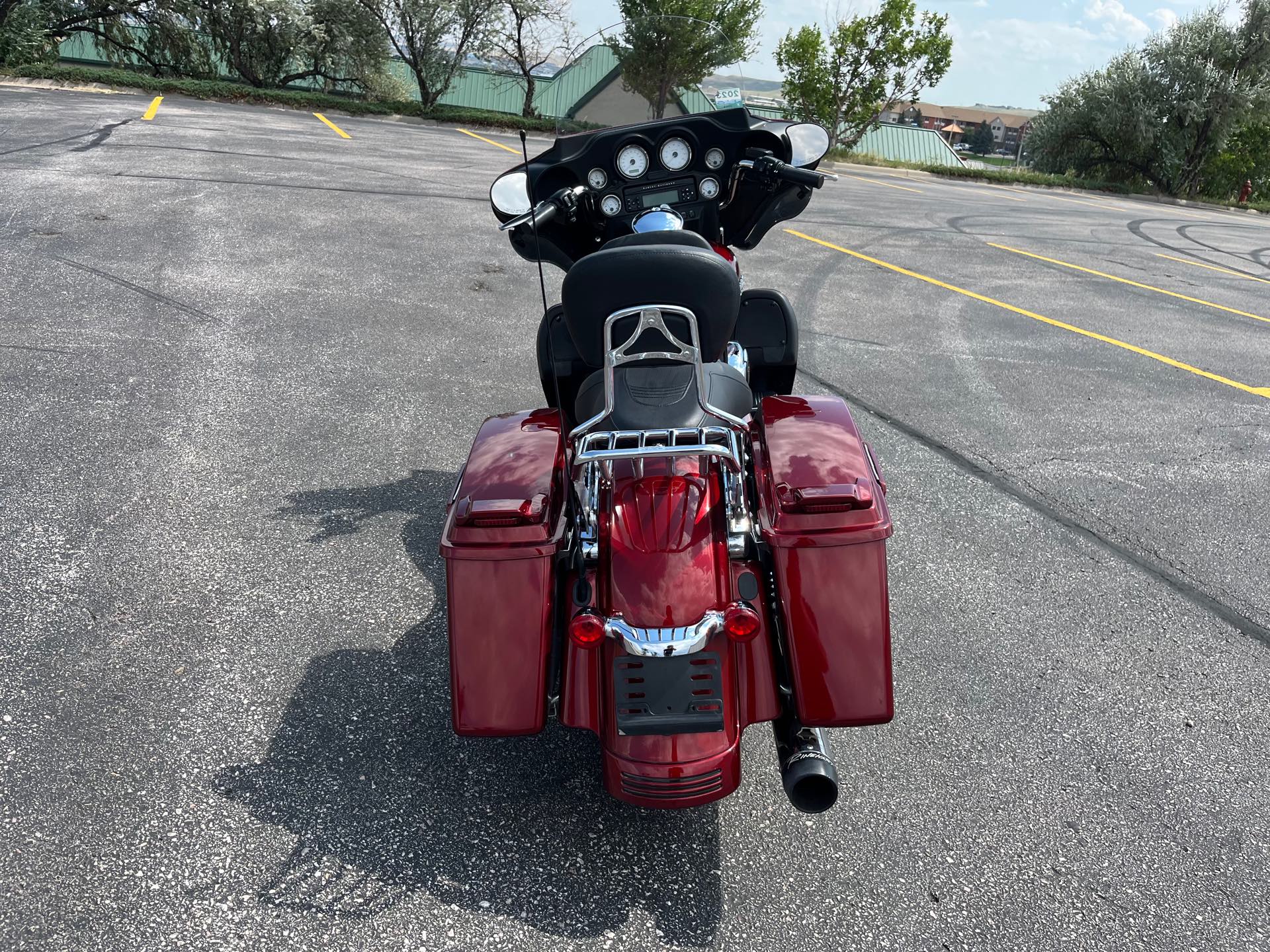 2010 Harley-Davidson Street Glide Base at Mount Rushmore Motorsports