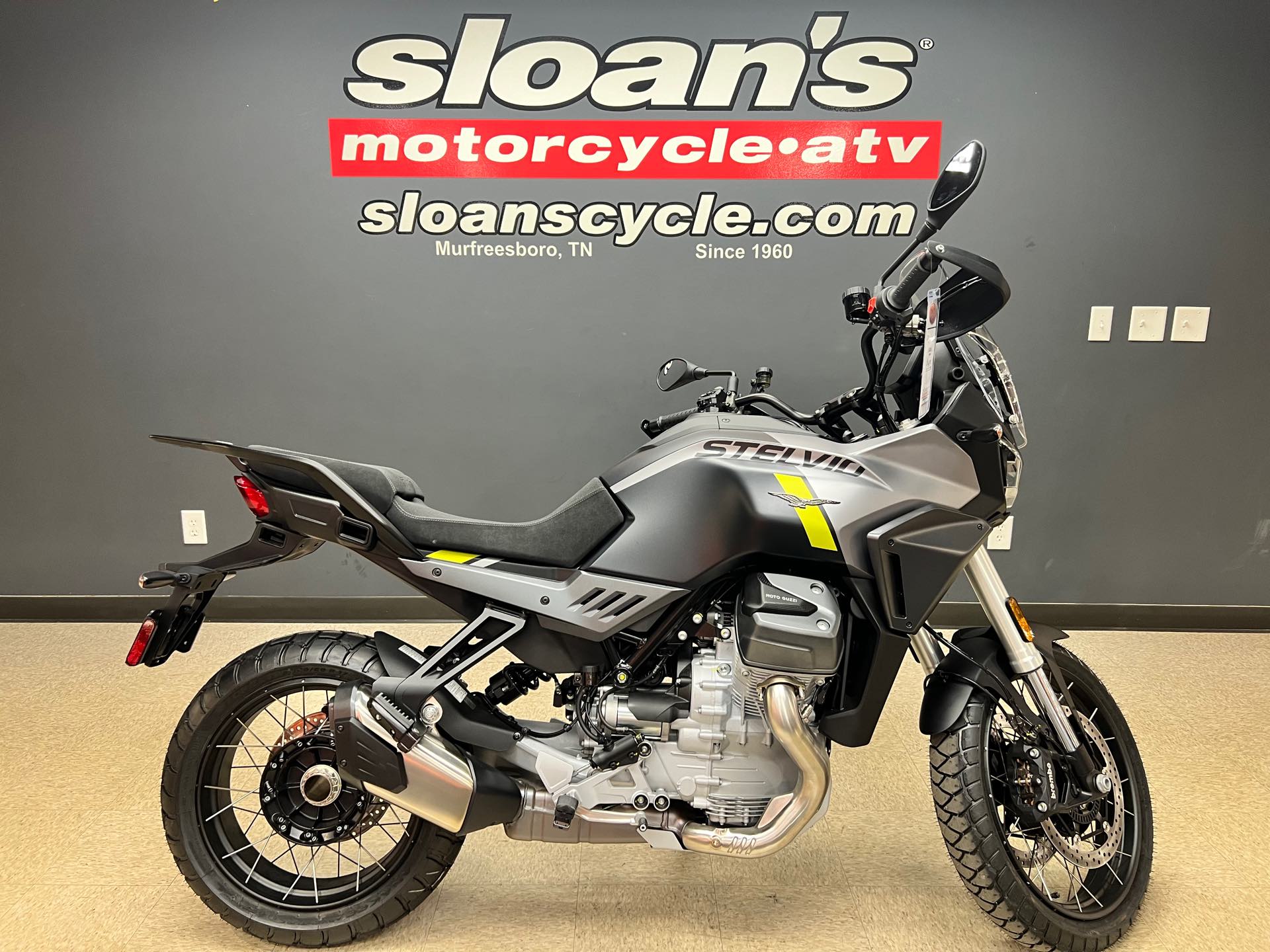 2024 Moto Guzzi Stelvio Base at Sloans Motorcycle ATV, Murfreesboro, TN, 37129