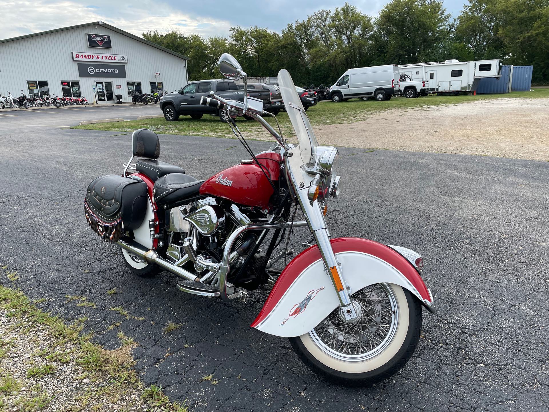 2001 INDIAN CHIEF at Randy's Cycle