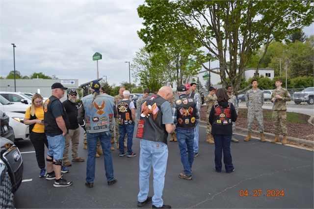 2024 April 27 Blue Ridge Honor Flight Returns Photos at Smoky Mountain HOG