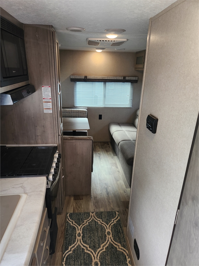 2019 Palomino Puma 20RLC at Prosser's Premium RV Outlet