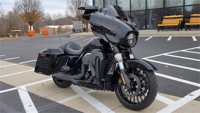 2019 Harley-Davidson Street Glide Base at All American Harley-Davidson, Hughesville, MD 20637