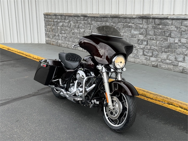 2011 Harley-Davidson Street Glide Base at Lynnwood Motoplex, Lynnwood, WA 98037