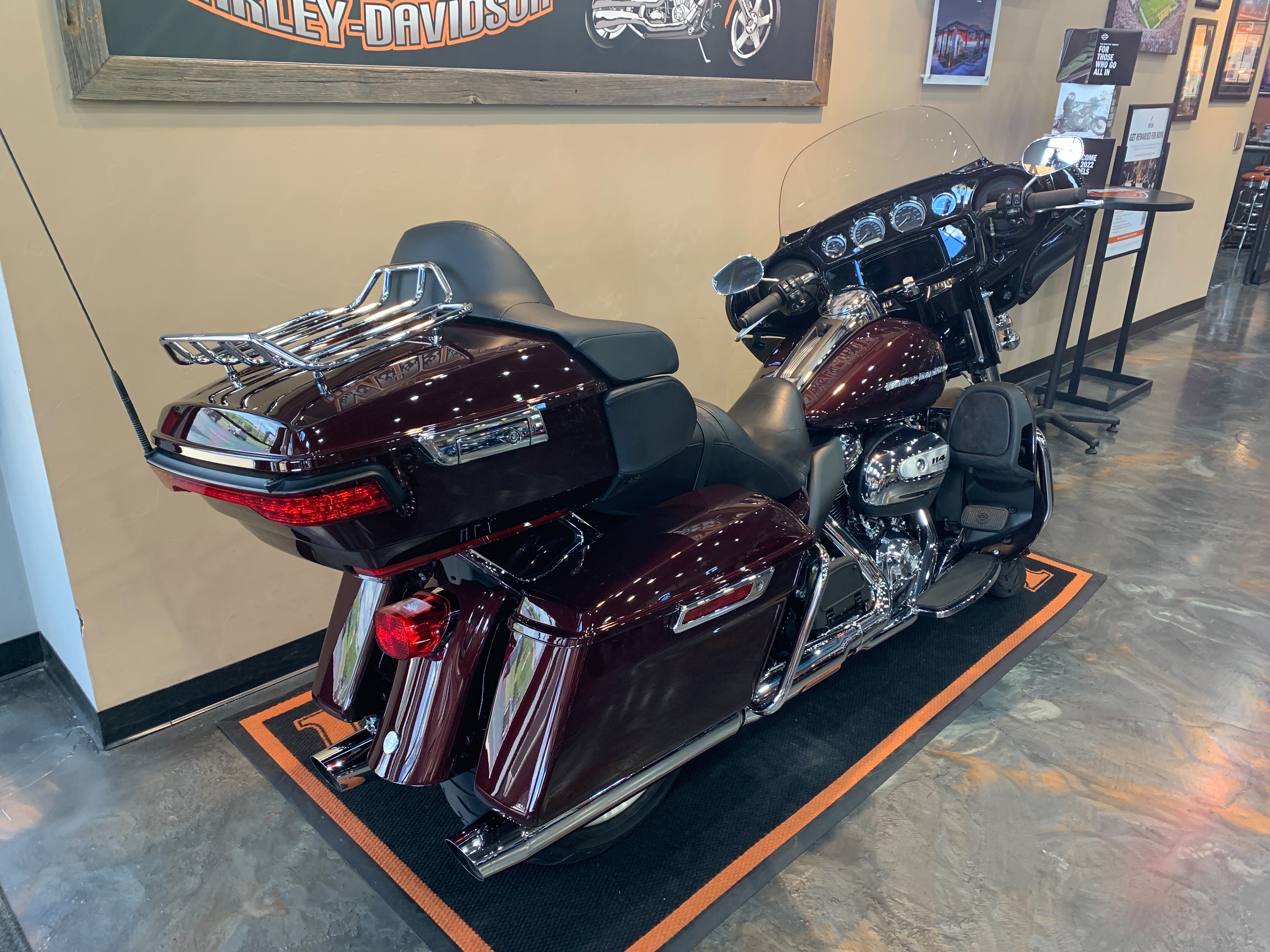 2021 Harley-Davidson Touring FLHTK Ultra Limited at Vandervest Harley-Davidson, Green Bay, WI 54303