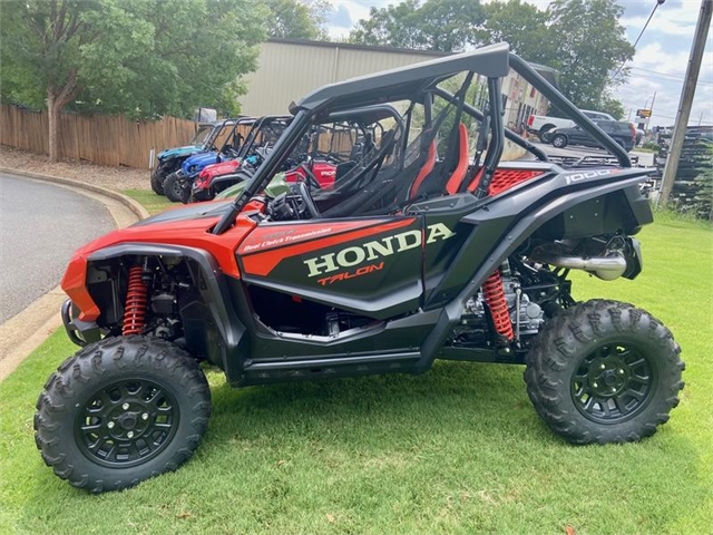 2022 Honda Talon 1000X FOX Live Valve at Kent Motorsports, New Braunfels, TX 78130