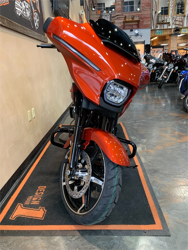 2024 Harley-Davidson Street Glide Base at Vandervest Harley-Davidson, Green Bay, WI 54303