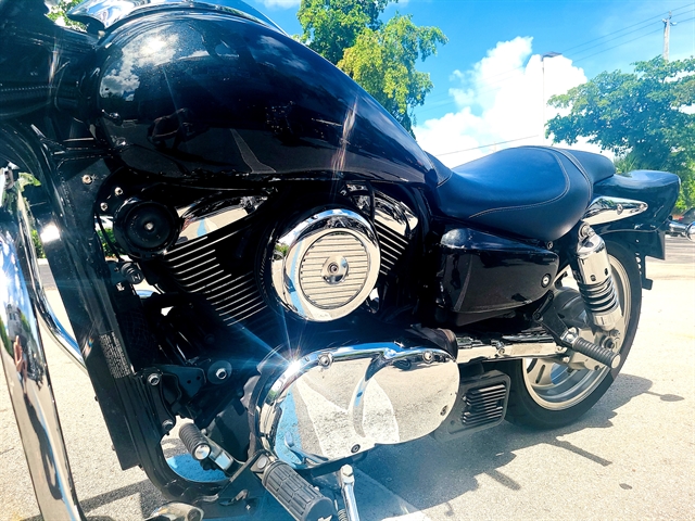 2004 Suzuki Marauder 1600 at Fort Lauderdale