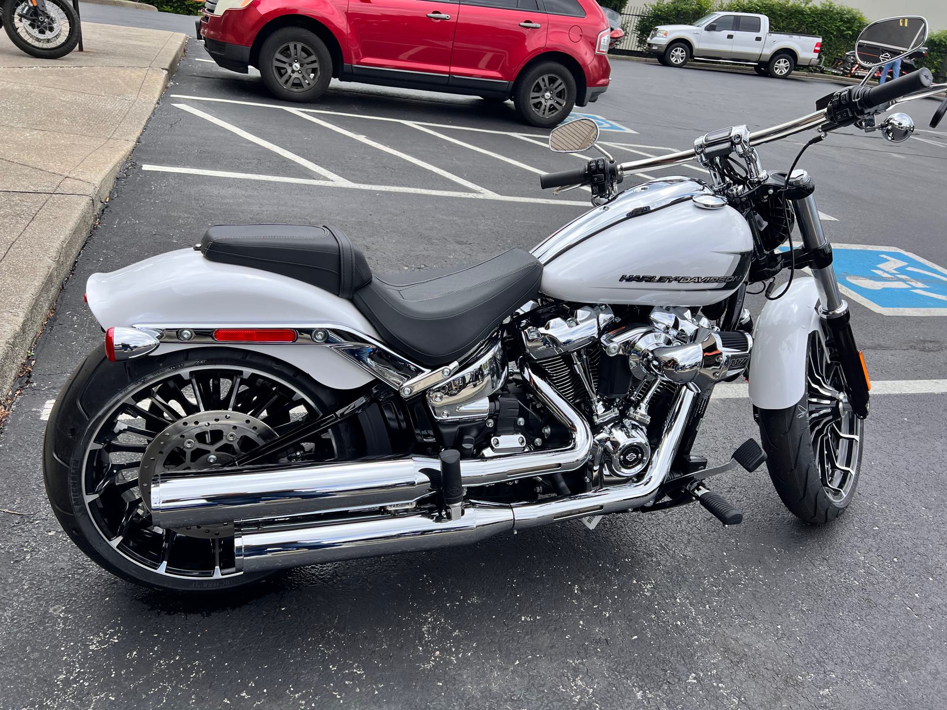 2024 Harley-Davidson Softail Breakout at Man O'War Harley-Davidson®