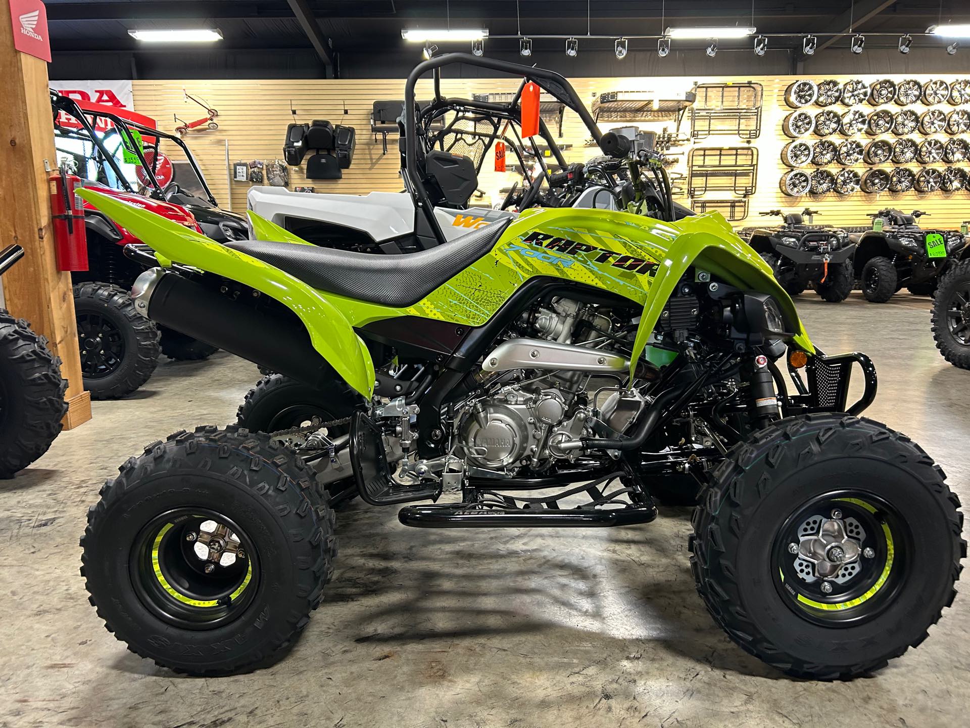 2025 YAMAHA 700R SE at ATV Zone, LLC