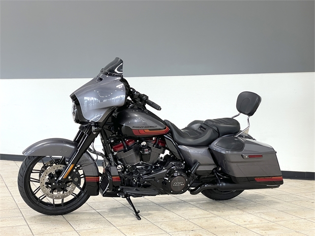 2020 Harley-Davidson CVO CVO Street Glide at Destination Harley-Davidson®, Tacoma, WA 98424