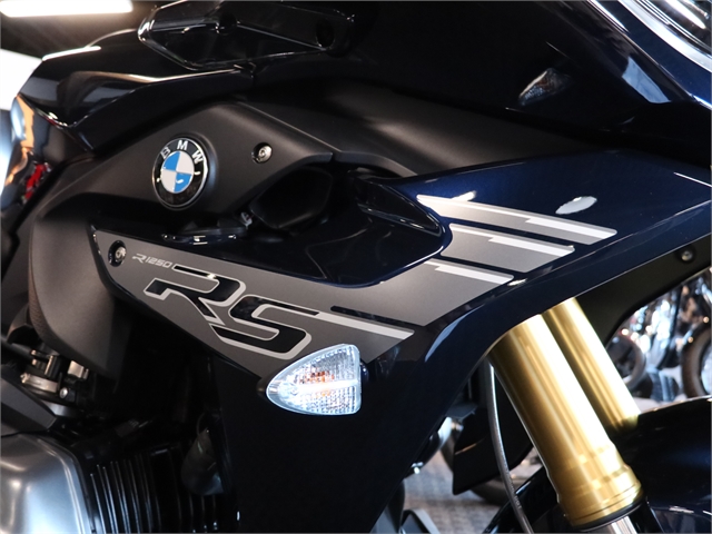 2022 BMW R 1250 RS at Frontline Eurosports