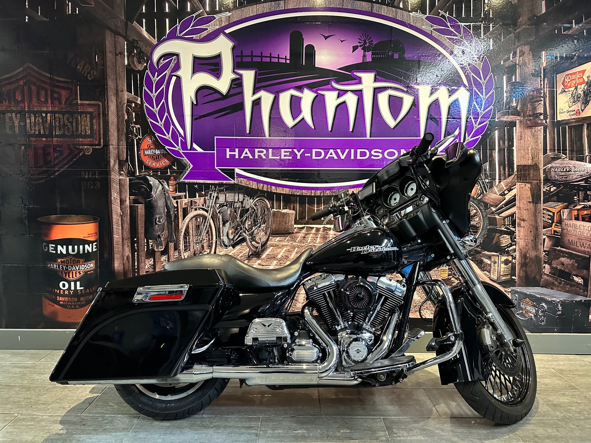 2012 Harley-Davidson Street Glide Base at Phantom Harley-Davidson