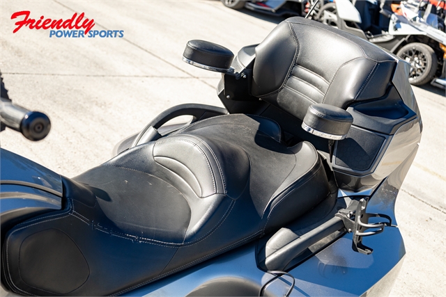 2011 Can-Am Spyder Roadster RT-S at Friendly Powersports Slidell