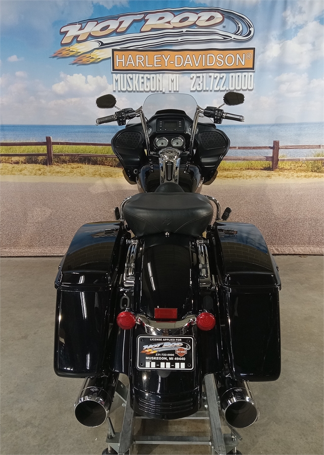 2017 Harley-Davidson Road Glide Base at Hot Rod Harley-Davidson