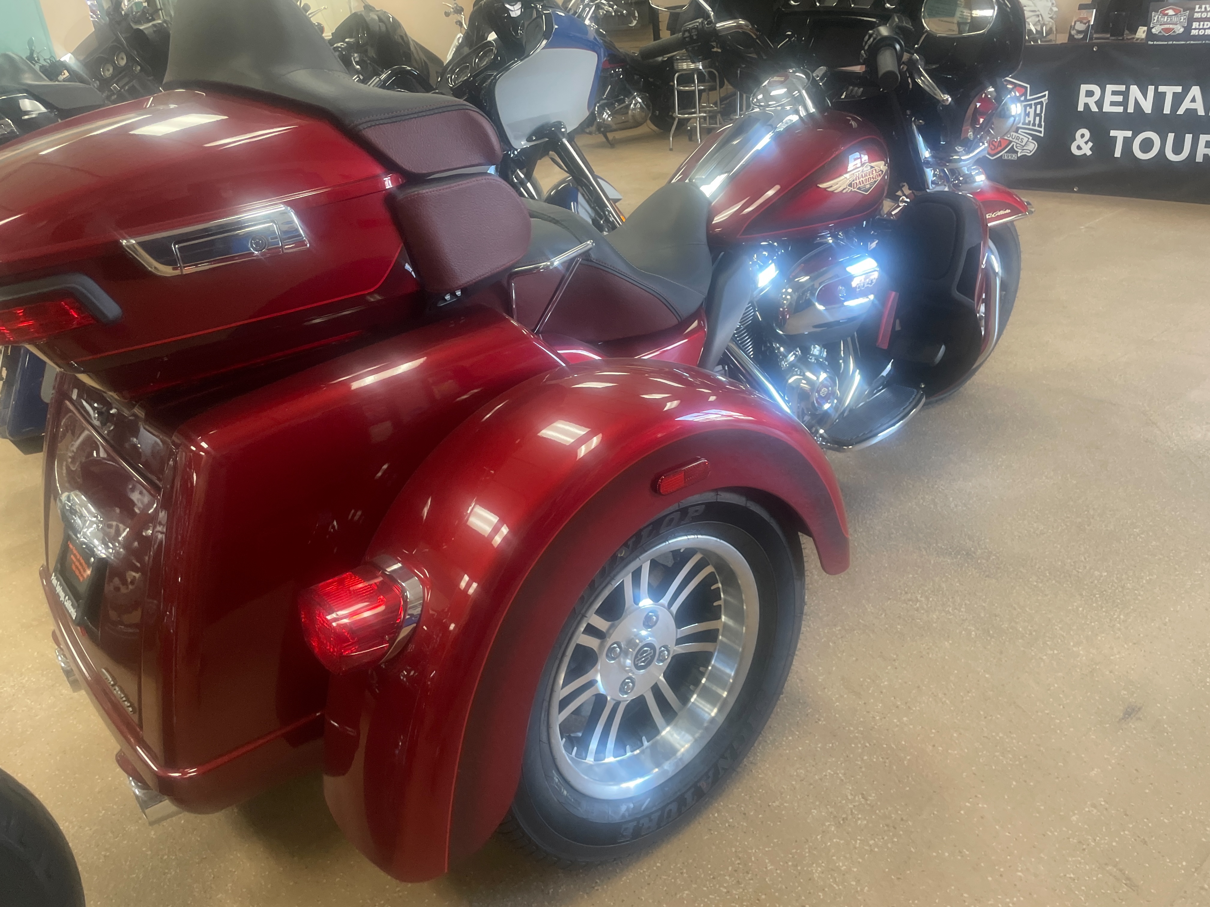 2023 Harley-Davidson Trike Tri Glide Ultra Anniversary at Palm Springs Harley-Davidson®