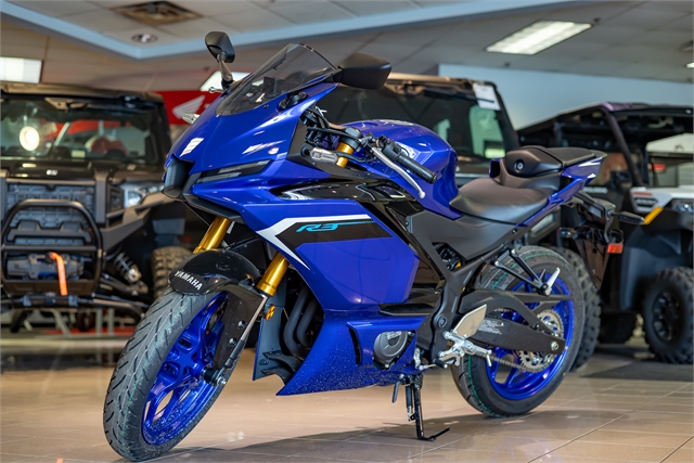 2025 Yamaha YZF R3 at Friendly Powersports Baton Rouge