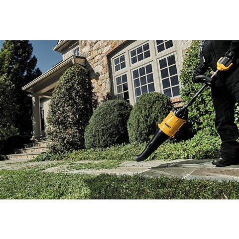 2023 Dewalt 60v Attachment Capable Trimmer at McKinney Outdoor Superstore