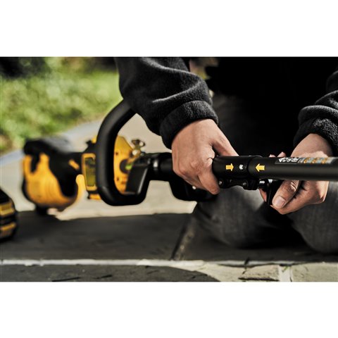 2023 Dewalt 60v Attachment Capable Trimmer at McKinney Outdoor Superstore