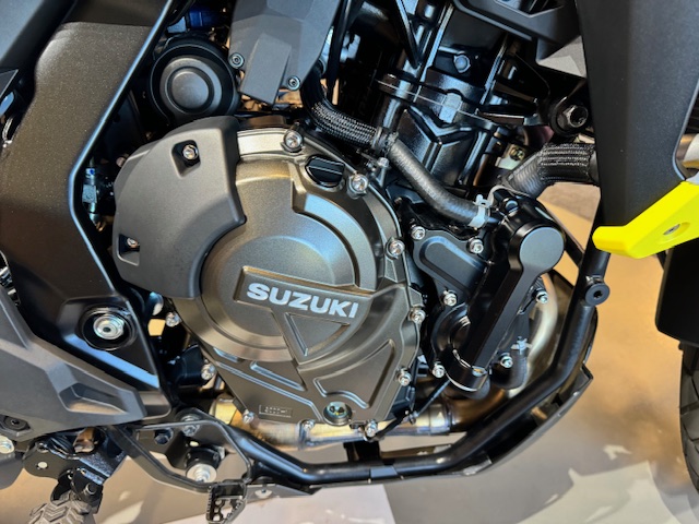 2023 Suzuki V-Strom 800DE at Martin Moto
