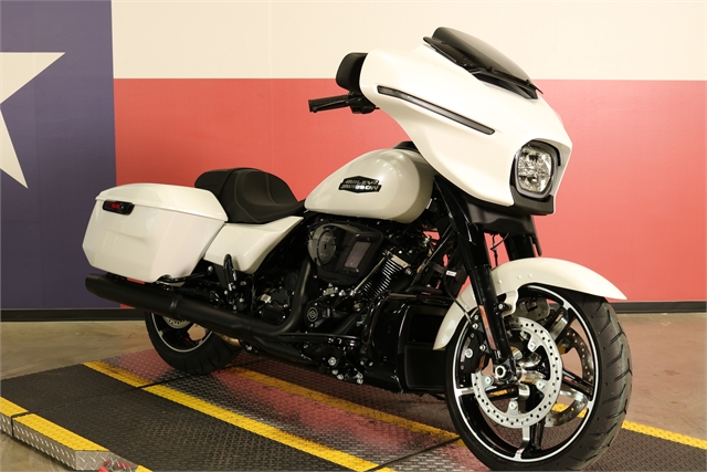 2024 Harley-Davidson Street Glide Base at Texas Harley