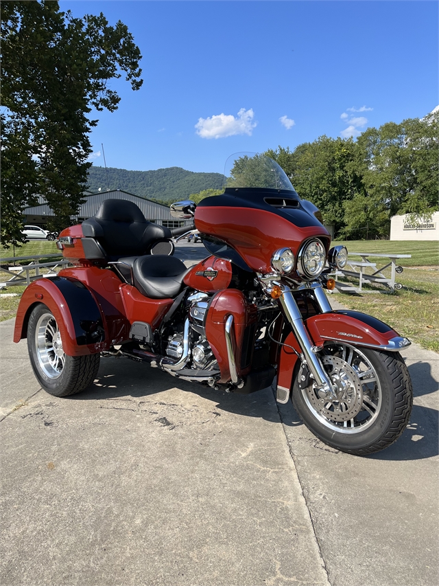 2024 Harley-Davidson Trike Tri Glide Ultra at Harley-Davidson of Asheville