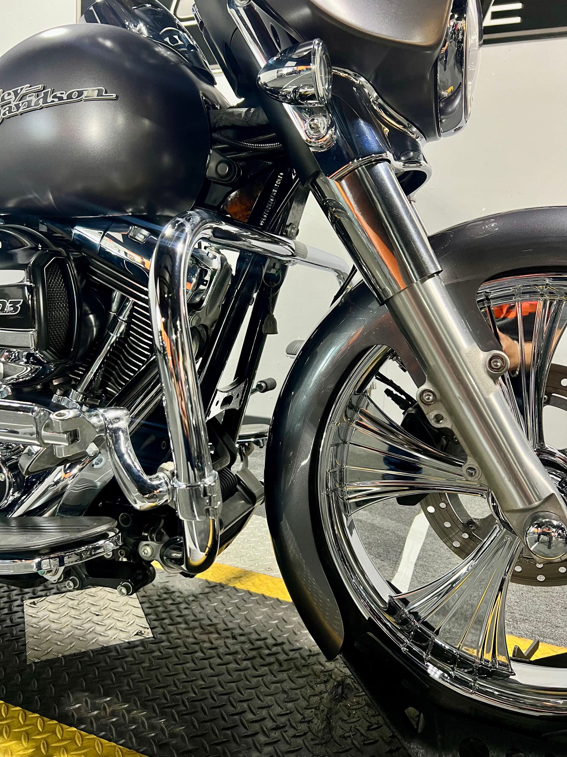 2015 Harley-Davidson Street Glide Base at Southwest Cycle, Cape Coral, FL 33909