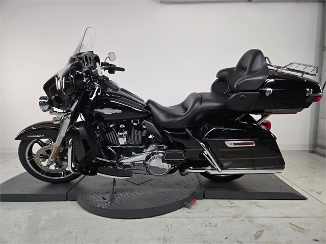 2020 Harley-Davidson Touring Ultra Limited at Wolverine Harley-Davidson