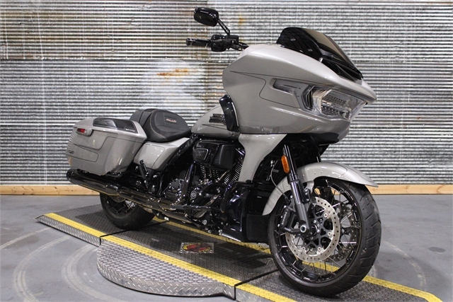 2023 Harley-Davidson Road Glide CVO Road Glide at Texarkana Harley-Davidson